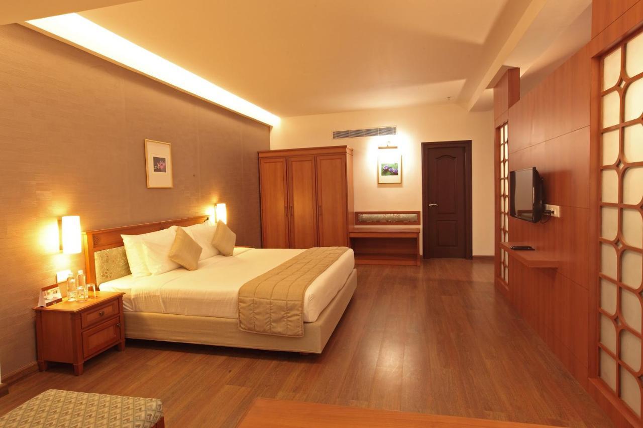 Hotel Monsoon Empress Kochi Esterno foto