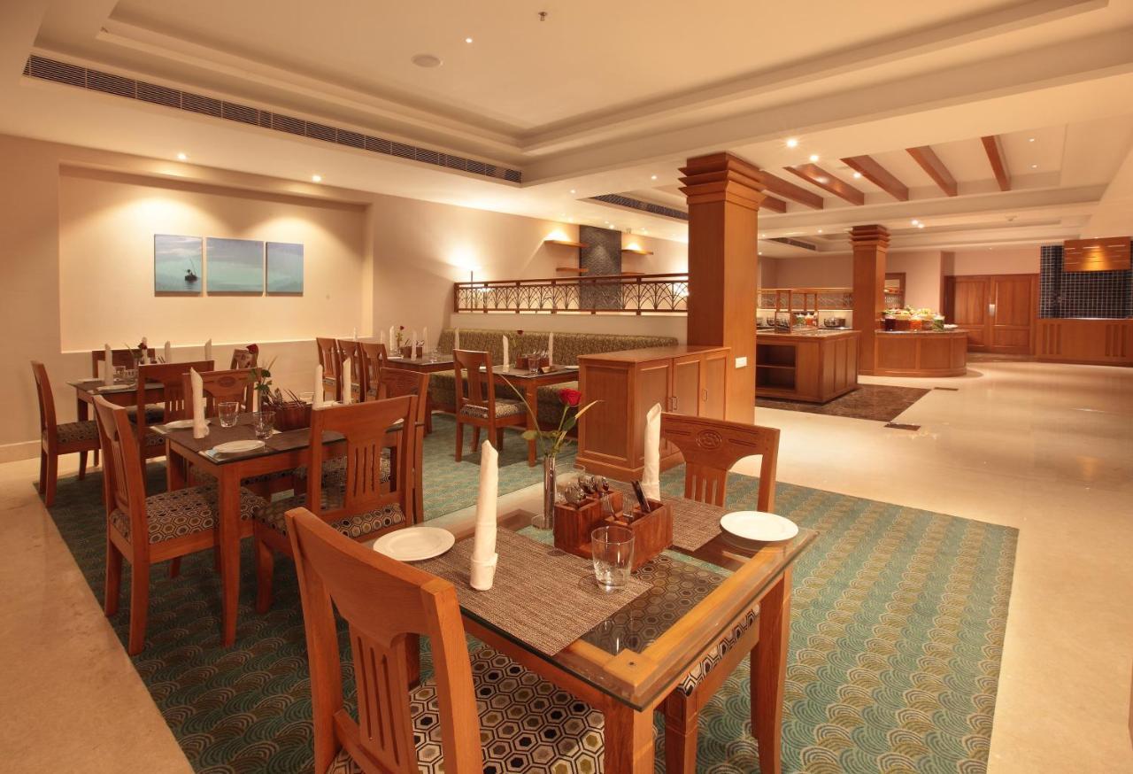 Hotel Monsoon Empress Kochi Esterno foto